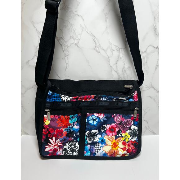 Lesportsac Deluxe Everyday Bag in Dark Floral - Picture 1 of 11